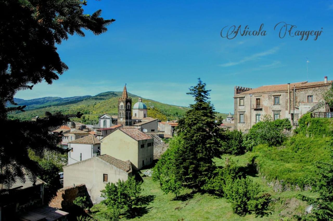 Casa Don Vicenzo Hotel Randazzo Buitenkant foto